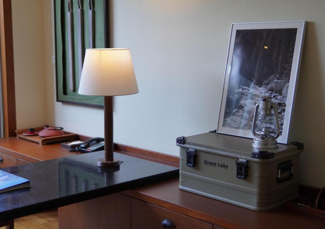 מלון Mandarin Oriental, סניה מראה חיצוני תמונה